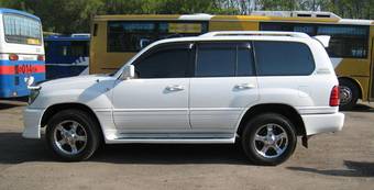 2003 Toyota Land Cruiser Cygnus For Sale