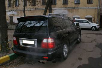 2003 Toyota Land Cruiser Cygnus Images