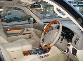 2003 Toyota Land Cruiser Cygnus Pics