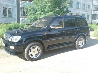 2003 Toyota Land Cruiser Cygnus Photos