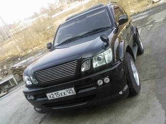 2003 Toyota Land Cruiser Cygnus Photos