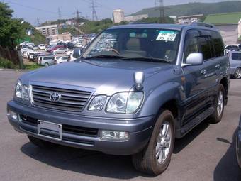 2003 Toyota Land Cruiser Cygnus Photos