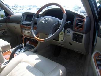 2003 Toyota Land Cruiser Cygnus Pics