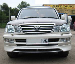 2003 Toyota Land Cruiser Cygnus Photos