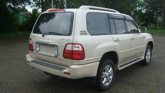 2003 Toyota Land Cruiser Cygnus Photos