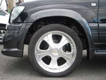2004 Toyota Land Cruiser Cygnus Pictures