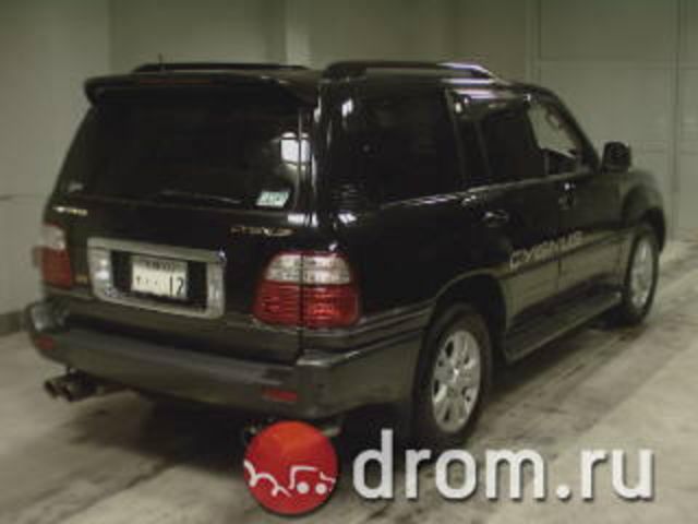 2004 Toyota Land Cruiser Cygnus