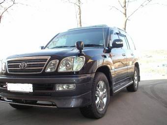 2004 Toyota Land Cruiser Cygnus Photos