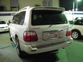2005 Toyota Land Cruiser Cygnus Photos
