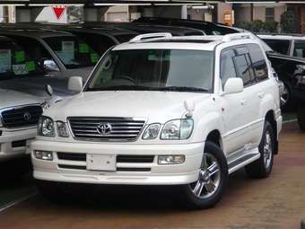 2005 Toyota Land Cruiser Cygnus Pictures