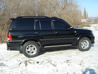 2005 Toyota Land Cruiser Cygnus Pictures