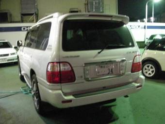 2005 Toyota Land Cruiser Cygnus Pictures