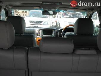 2005 Toyota Land Cruiser Cygnus Pics