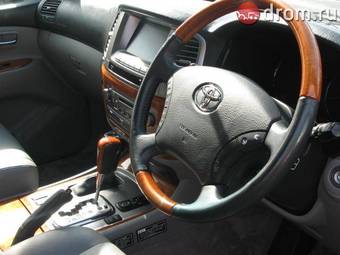 2005 Toyota Land Cruiser Cygnus Pictures