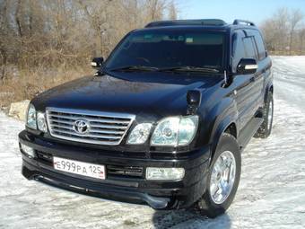 2005 Toyota Land Cruiser Cygnus Pictures