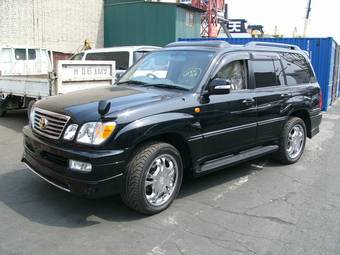 2005 Toyota Land Cruiser Cygnus Pictures