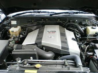 2005 Toyota Land Cruiser Cygnus Wallpapers