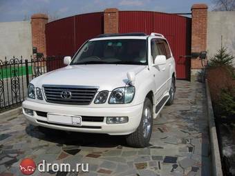 2005 Toyota Land Cruiser Cygnus Pictures