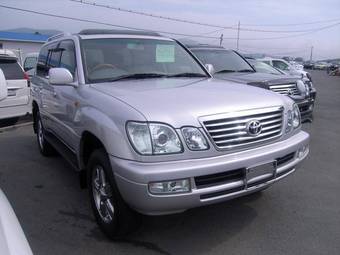 2005 Toyota Land Cruiser Cygnus Pictures
