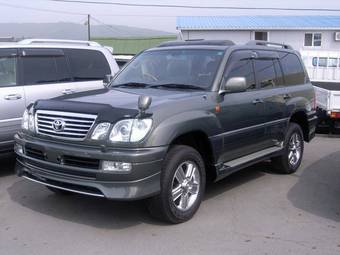2005 Toyota Land Cruiser Cygnus Pictures