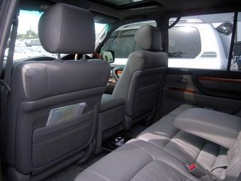 2005 Toyota Land Cruiser Cygnus Photos