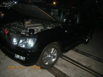 2005 Toyota Land Cruiser Cygnus Photos