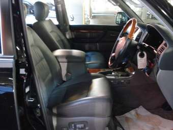2006 Toyota Land Cruiser Cygnus Photos