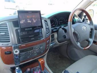 2007 Toyota Land Cruiser Cygnus Pictures