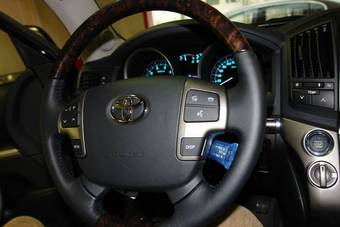 2008 Toyota Land Cruiser Cygnus Pictures