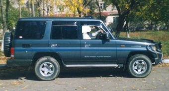 1990 Toyota Land Cruiser Prado