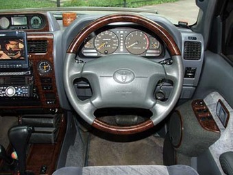1995 Toyota Land Cruiser Prado Pictures