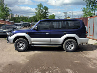 1997 Toyota Land Cruiser Prado Pictures