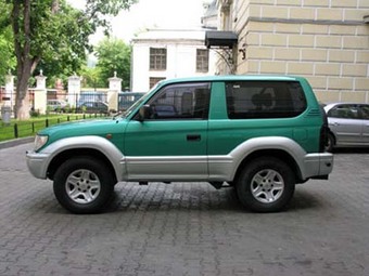 1998 Toyota Land Cruiser Prado Pictures