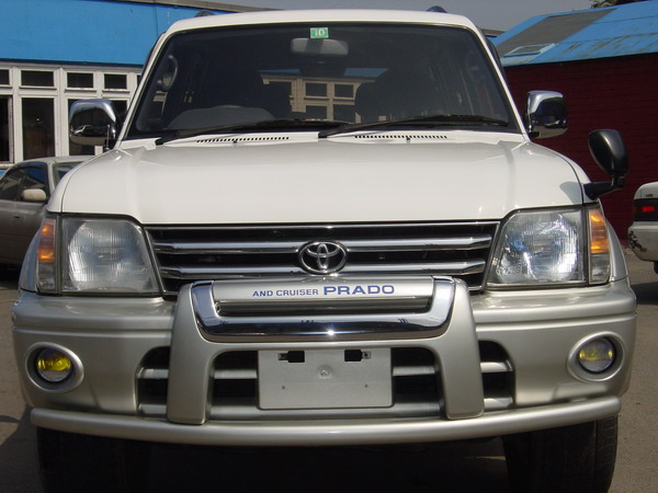 1998 Toyota Land Cruiser Prado Images