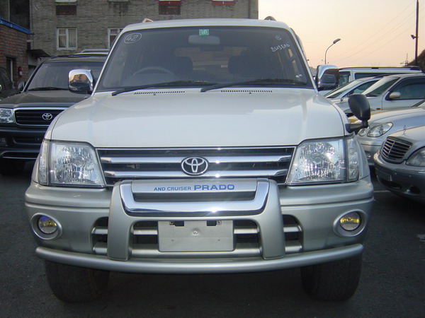 1998 Toyota Land Cruiser Prado Pictures