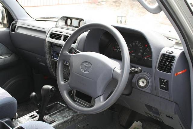 1999 Toyota Land Cruiser Prado