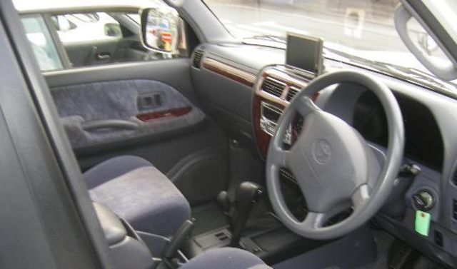 1999 Toyota Land Cruiser Prado