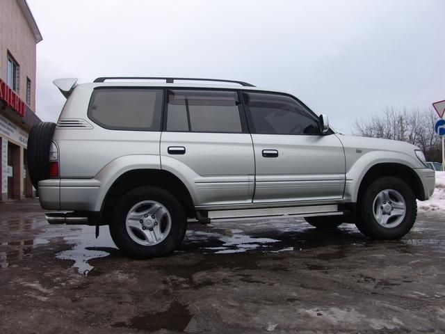 1999 Toyota Land Cruiser Prado