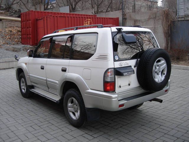 1999 Toyota Land Cruiser Prado