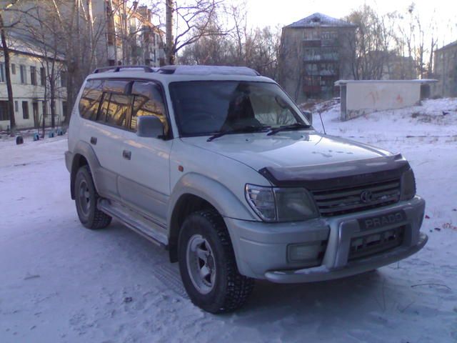 1999 Toyota Land Cruiser Prado