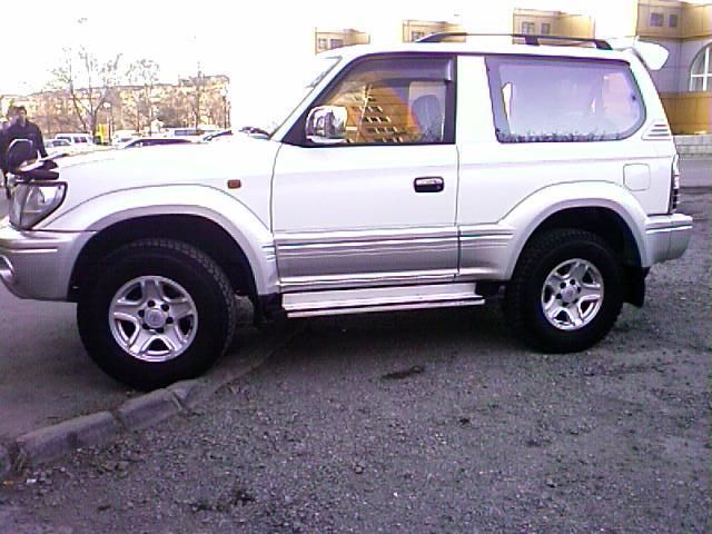 1999 Toyota Land Cruiser Prado