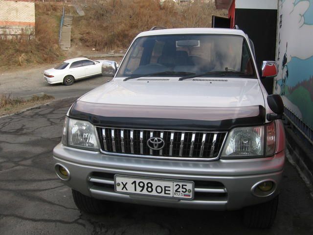 1999 Toyota Land Cruiser Prado