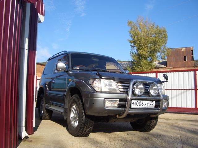 1999 Toyota Land Cruiser Prado