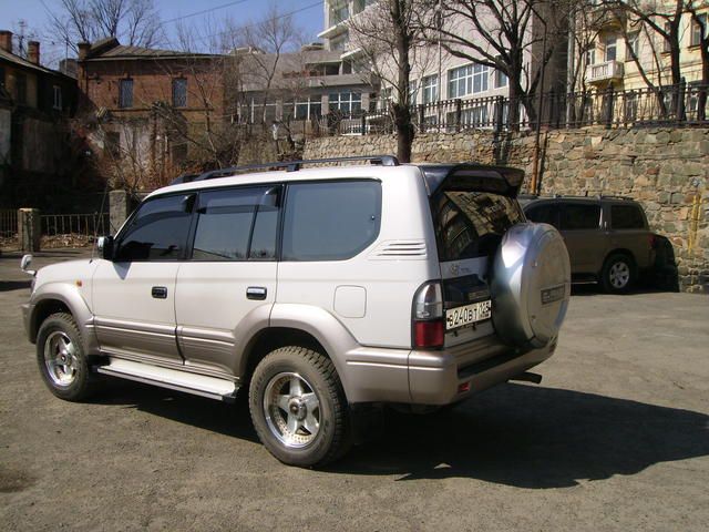 1999 Toyota Land Cruiser Prado