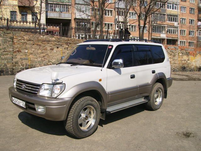 1999 Toyota Land Cruiser Prado