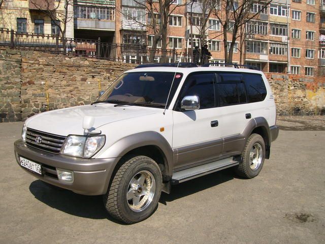 1999 Toyota Land Cruiser Prado