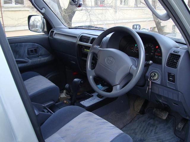 1999 Toyota Land Cruiser Prado