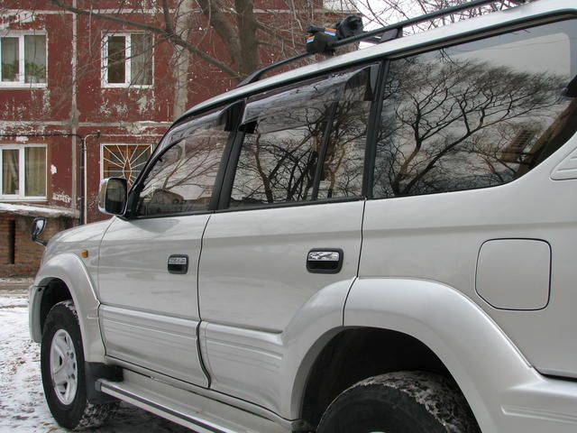 1999 Toyota Land Cruiser Prado