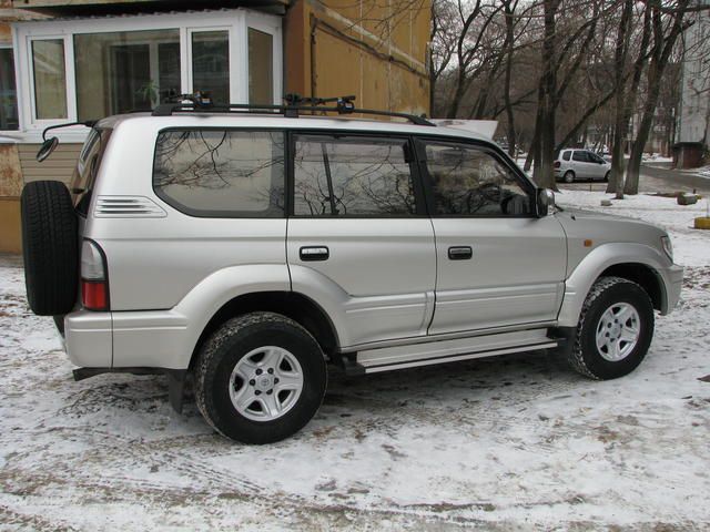 1999 Toyota Land Cruiser Prado