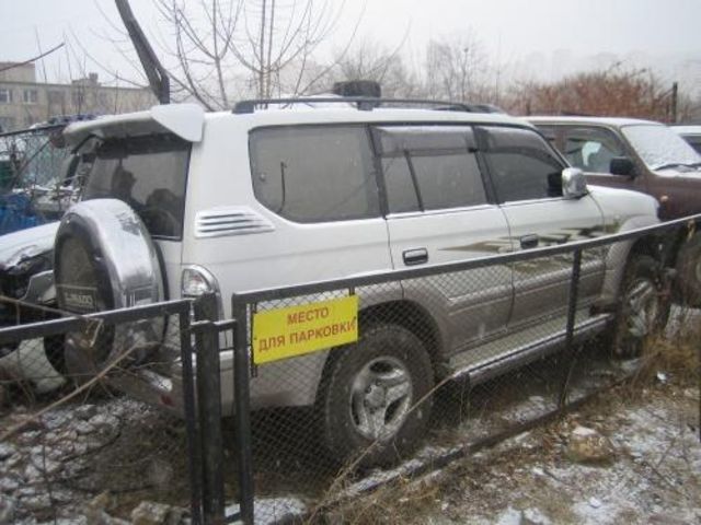 1999 Toyota Land Cruiser Prado